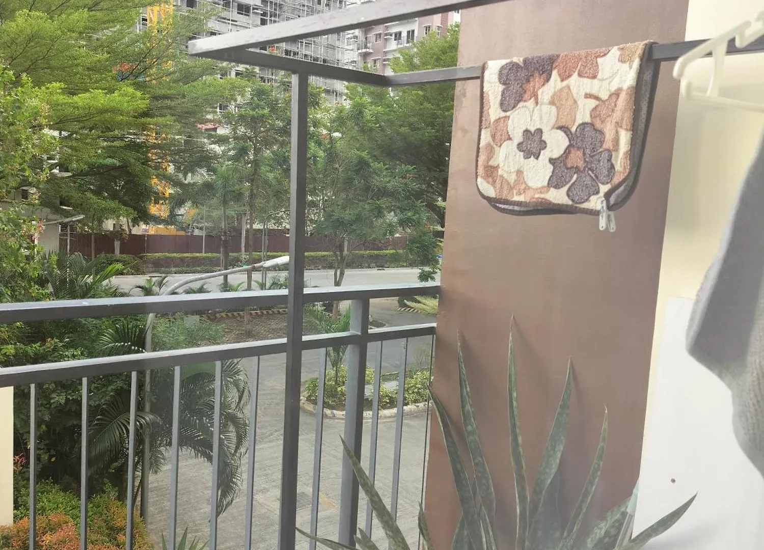 Cozy 2Bedrooms Matina Enclaves Condo Davao Philippines